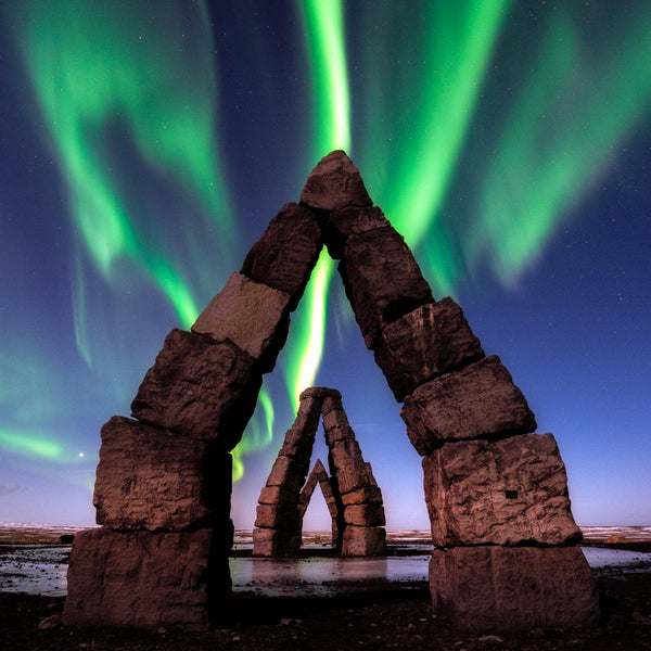 The Great Aurora Chase: A Local's Guide to Capturing the Northern Ligh