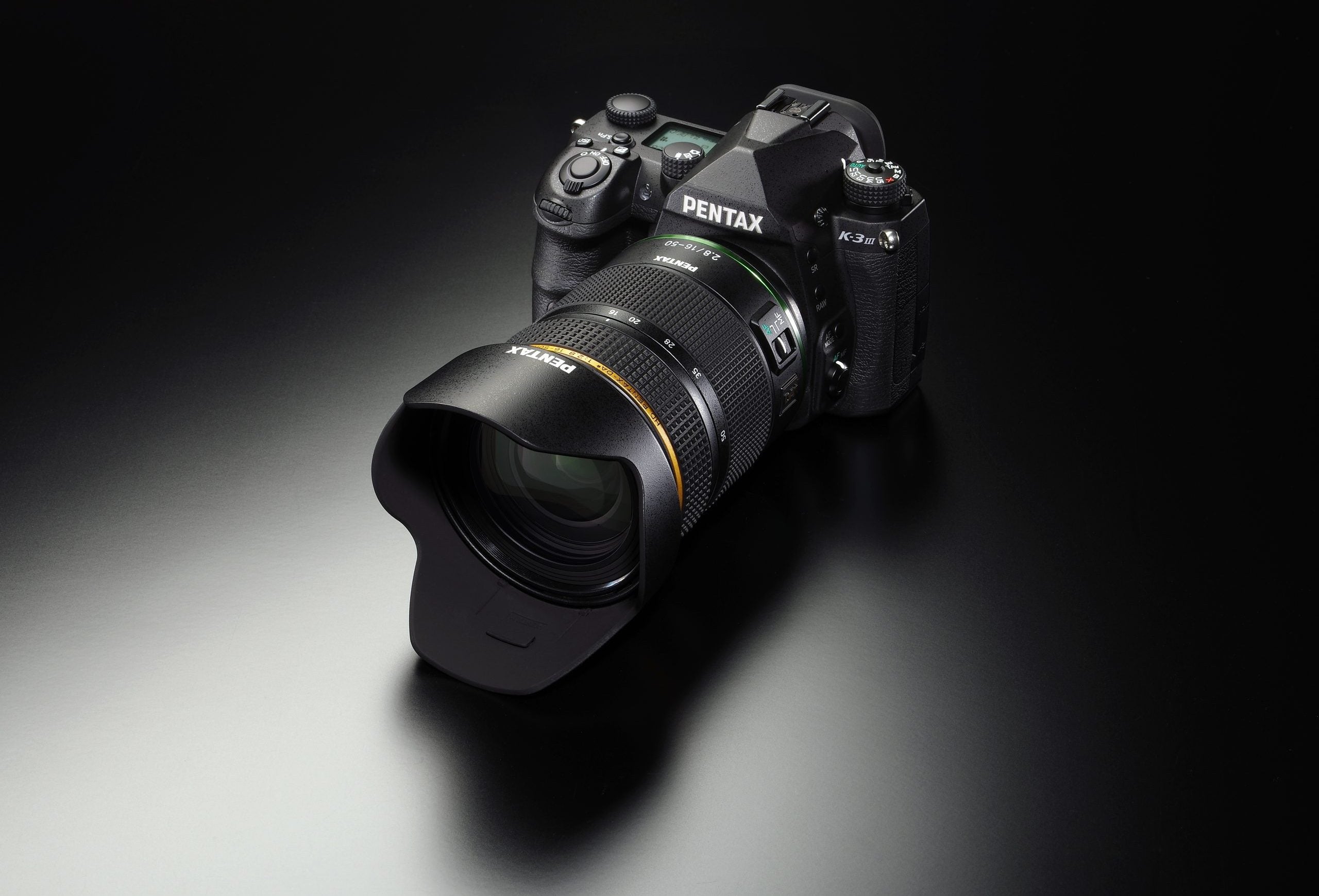 New-Generation Star-Series Lens Available For Pre-Order