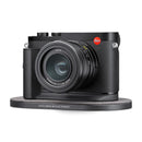 Leica Q3 camera with Wireless Charging Handgrip HG-DC1 attached, black ergonomic grip with Leica branding