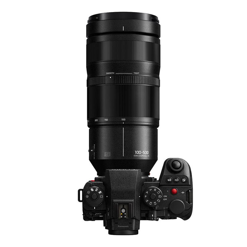 Panasonic LUMIX S camera with 100-500mm telephoto zoom lens attached