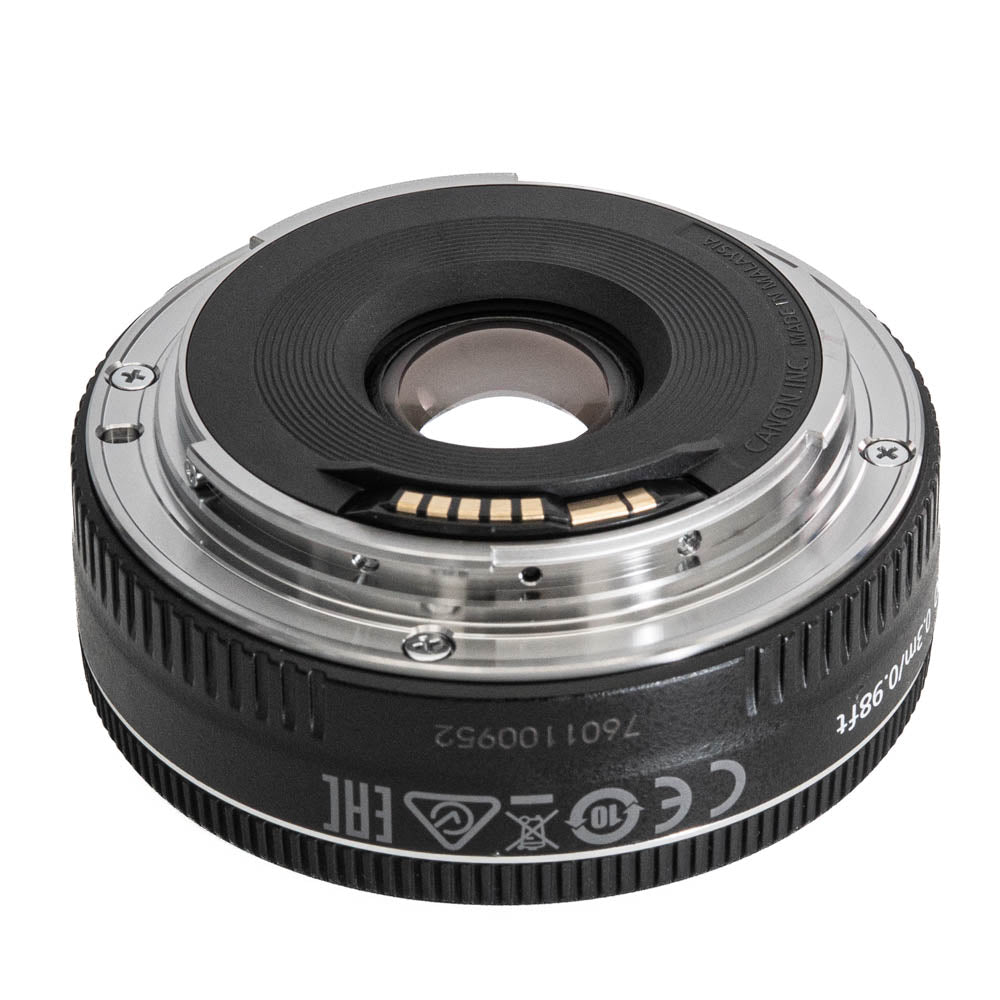 現状品　EF40mm F2.8 STM Canon EF 40mm f2.8 STM *USED