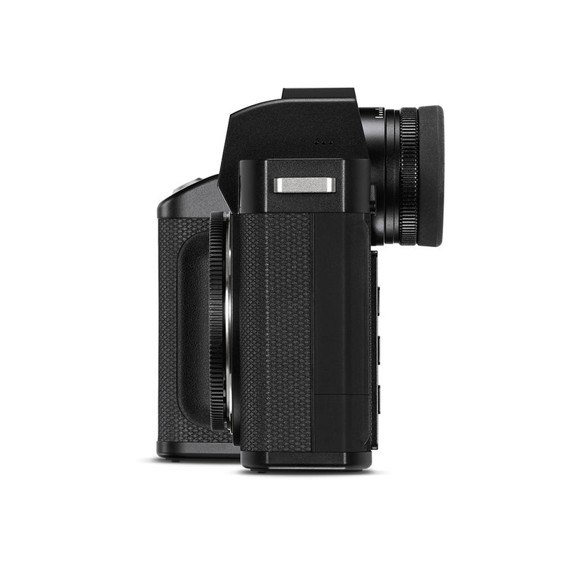 Leica SL2 with Vario-Elmarit-SL 24-70mm f2.8 ASPH.