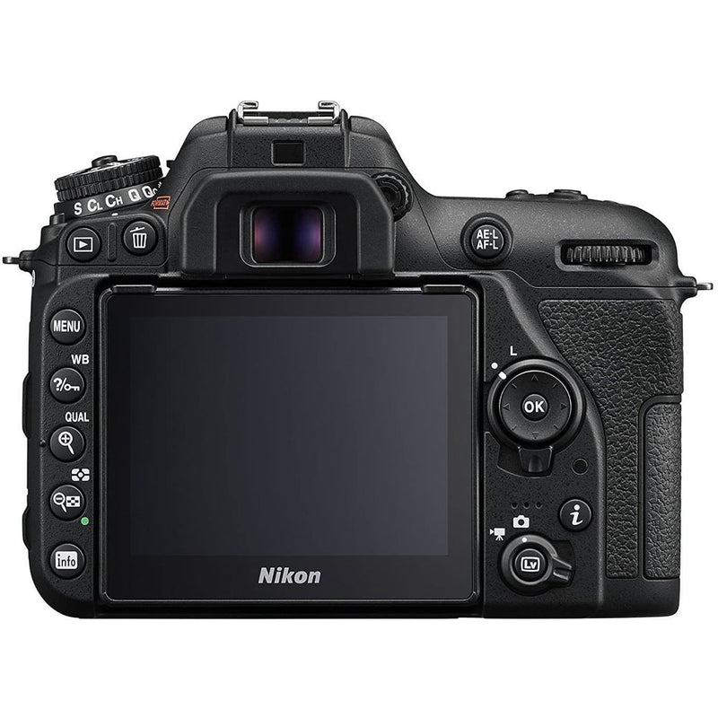 Nikon D7500 with 18-140mm f3.5-5.6 VR
